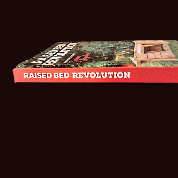 RAISED BED REVOLUTION Build It, Fill It, Plant It ~ Tara Nolan ~ Very Good Cond. - Picture 4 of 9